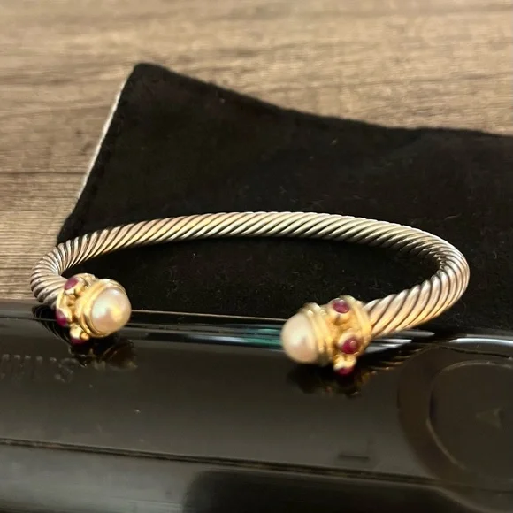 Authentic David Yurman bracelet. Silver/gold and Pearls and Pink stones. - Picture 4 of 5